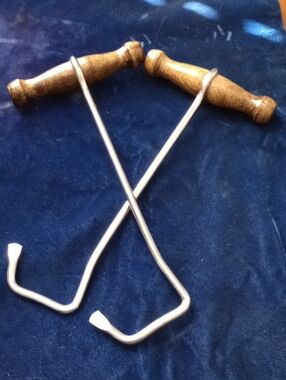 Wooden Handle Metal Boot Hook Set
